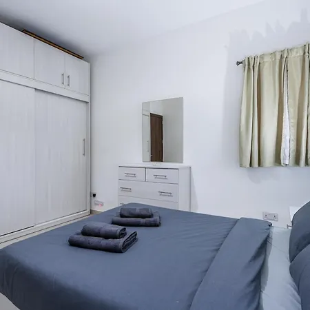 The Fives Saint Julian's