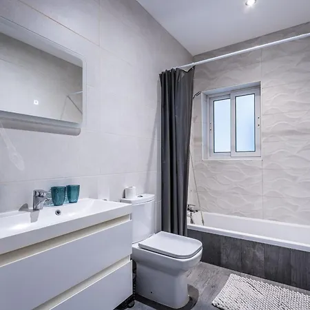 The Fives Апартаменты Сент Джулианс