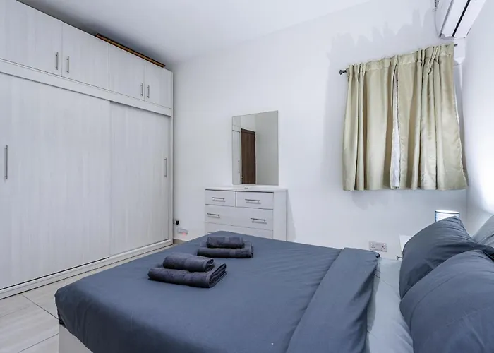 The Fives Saint Julian's